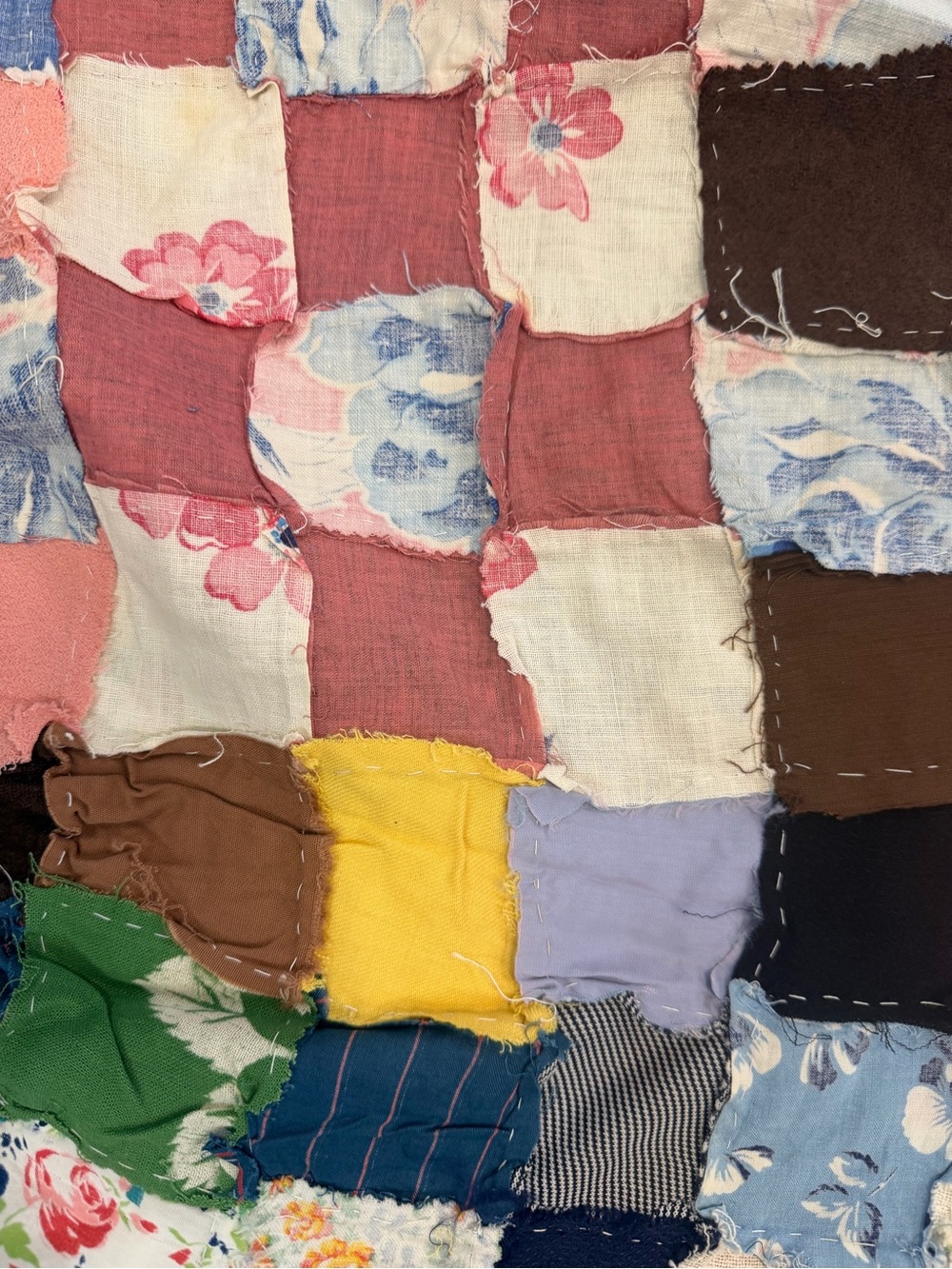 VTG Hand-Stitched Postage Stamp Quilt Topper Feedsack Fabric Scrap Mosaic 58x72" - Picture 7 of 10